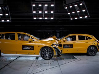 Así le fue a los eléctricos de Mercedes-Benz en pruebas de choques