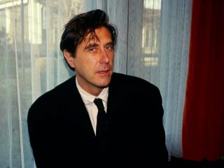 Bryan Ferry anuncia la reedición de Mamouna con un álbum adicional inédito