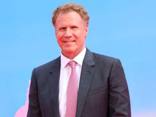 Will Ferrell toca en una fiesta de fraternidad