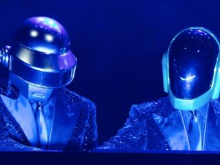 Daft Punk lanza Random Access Memories (edición sin batería)