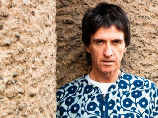 Johnny Marr reimagina las canciones de Smiths con una orquesta de 30 integrantes en Manchester