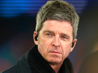 Noel Gallagher lanza nuevas grabaciones de los clásicos de Oasis Going Nowhere y The Masterplan