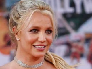 Britney Spears confirma la teoría de los fans de que "algo está pasando"